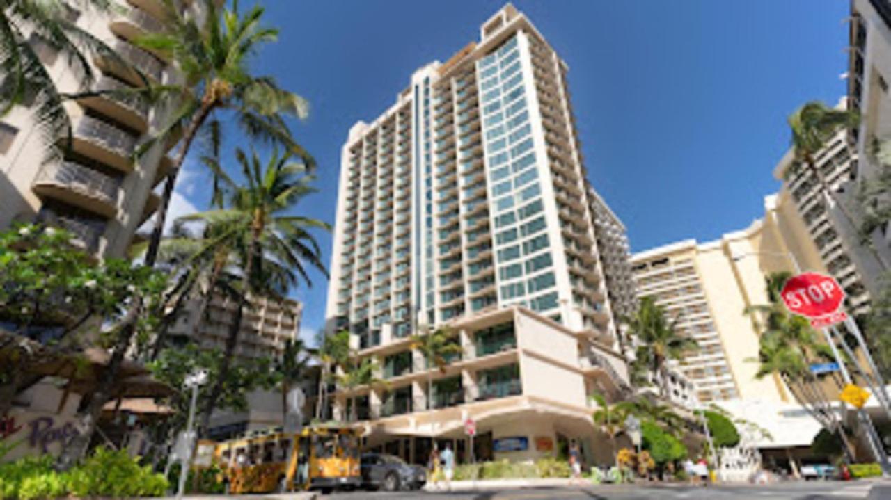 Private Condos In Waikiki, Private Car Rental Included, Beach Gear And Camping Gear ホノルル エクステリア 写真