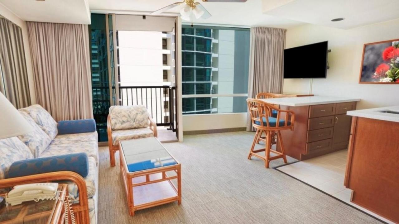 Private Condos In Waikiki, Private Car Rental Included, Beach Gear And Camping Gear ホノルル エクステリア 写真
