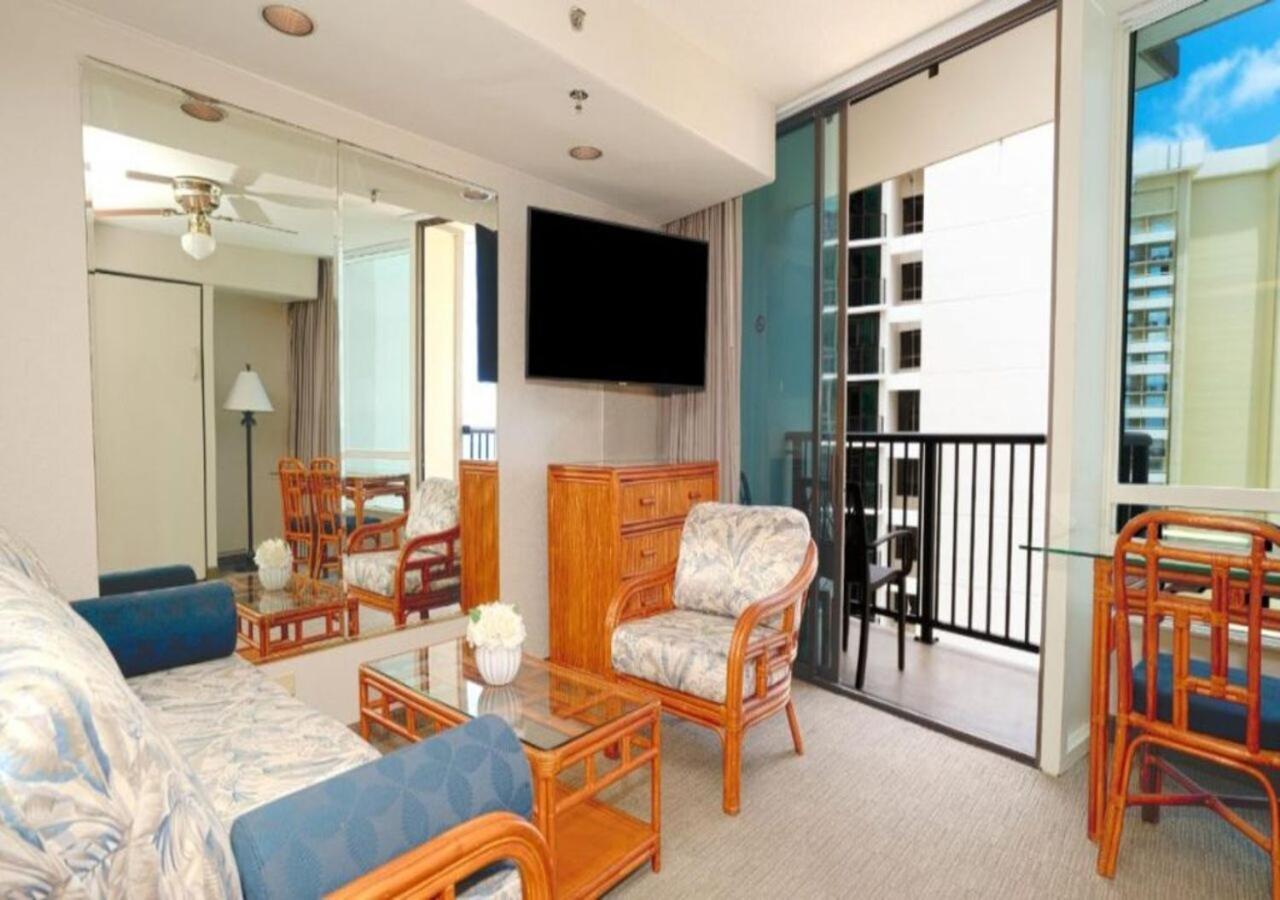 Private Condos In Waikiki, Private Car Rental Included, Beach Gear And Camping Gear ホノルル エクステリア 写真